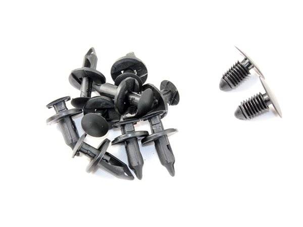 Merchant Automotive - Wheel Well Liner Kit, 10 Clips and 2 Panel Fasteners  , LB7 LLY LBZ , 2001-2007, Duramax