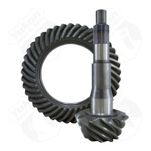Yukon Gear High Performance Yukon Ring And Pinion Gear Set For 10 And Down Ford 10.5 Inch In A 4.88 Ratio